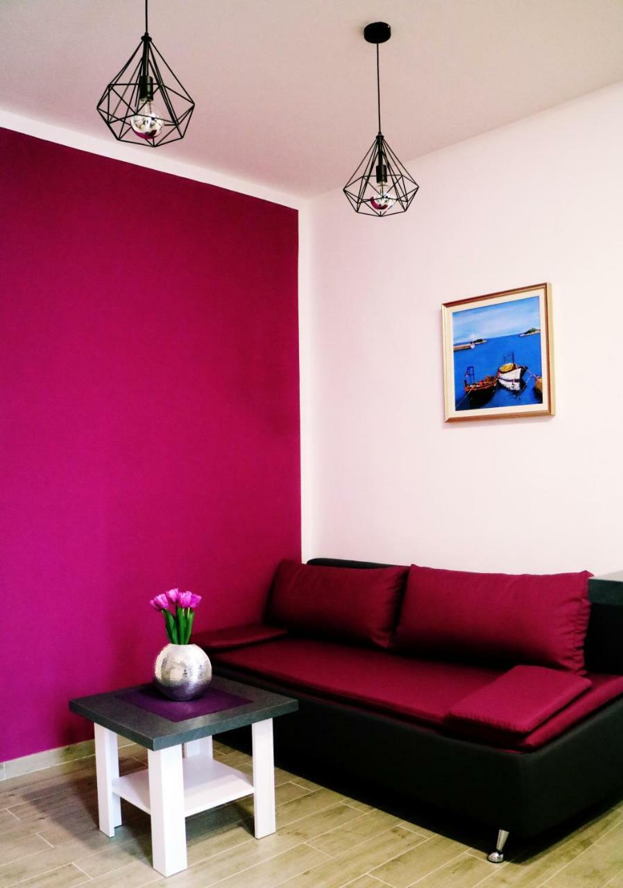 Apartment Toni Pula Buitenkant foto